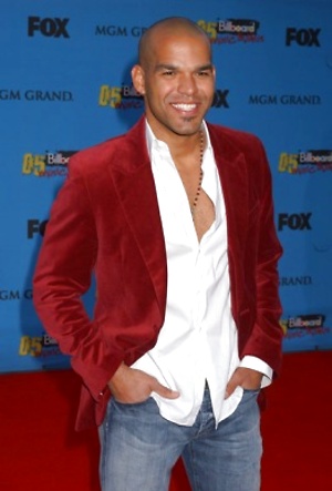 Amaury Nolasco by Male Stars image 7