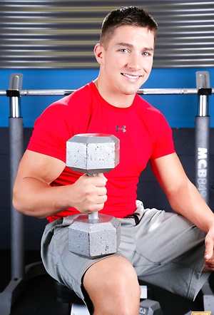 Sexy stud Jordan Roberts by Nextdoor Male image 3