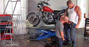 Grease Monkey: Scene 2: Warrick Cade & Rogue Status