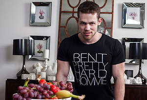 Gay Muscle Hunks Austin Wolf and Kurtis Wolfe fuck each other