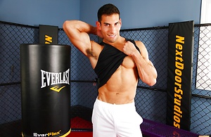 Muscled boy Ricky Decker by Nextdoor Male image 2