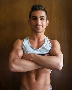 Lukas Valentine prepares for his first bareback scene by Randy Blue image 4
