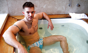 Hit the hot tub with Skippy Baxter by Bentley Race image 13