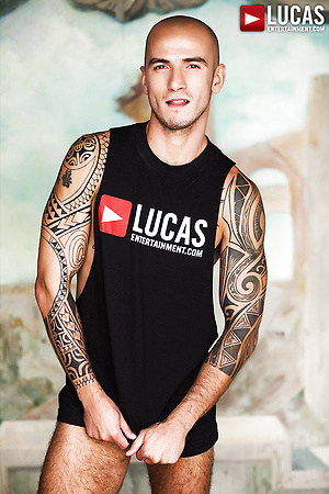 Xavier Jacobs Pounds Cam Christou Bareback by Lucas Entetainment image 9