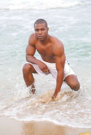 Jaden by Next Door Ebony image 4