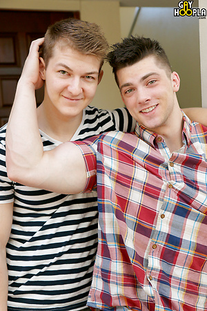 Nick Paul FUCKS Collin Simpson by Gayhoopla image 2